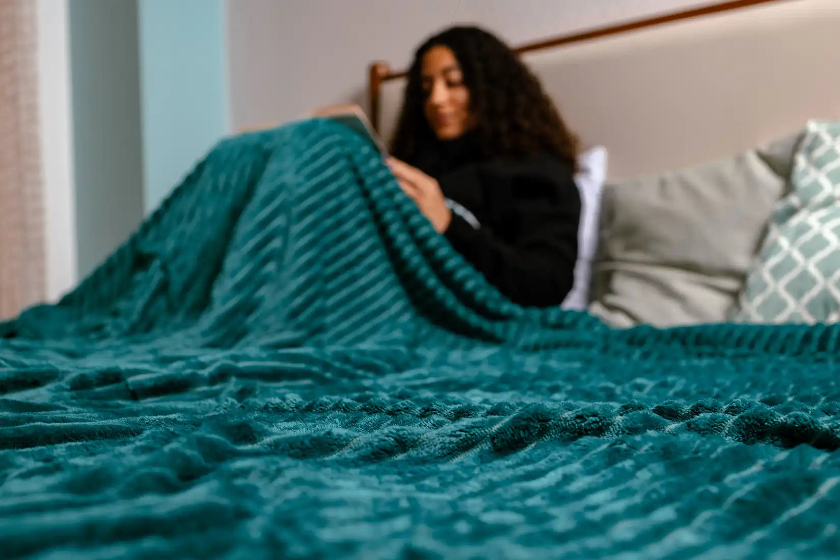 Striped Double Side Fleece/Sherpa Blanket (220 x 240)