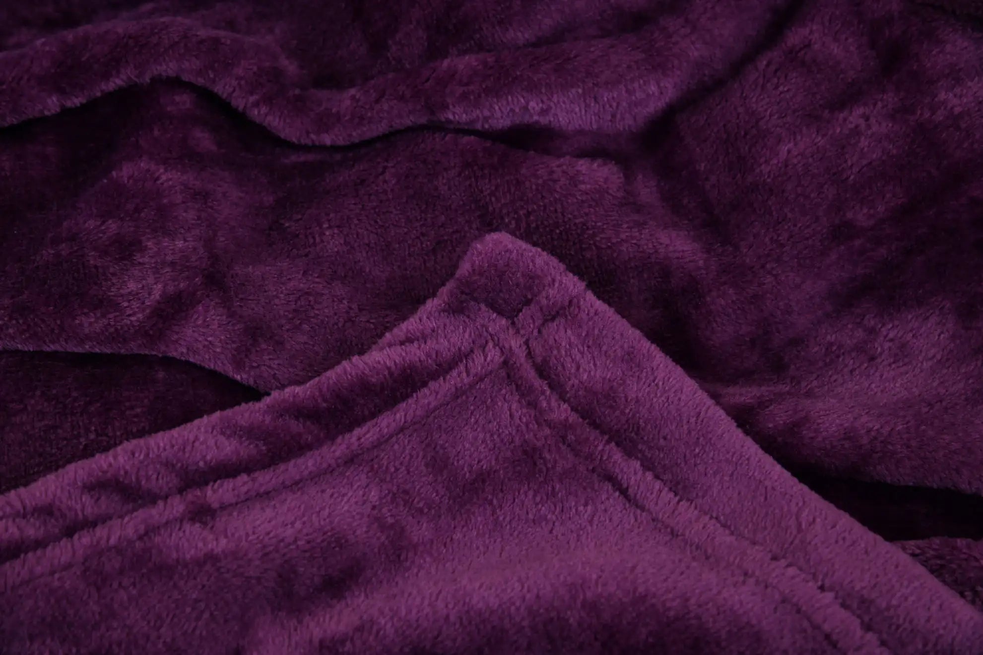 Microfiber Blanket (220 cm x 240 cm)