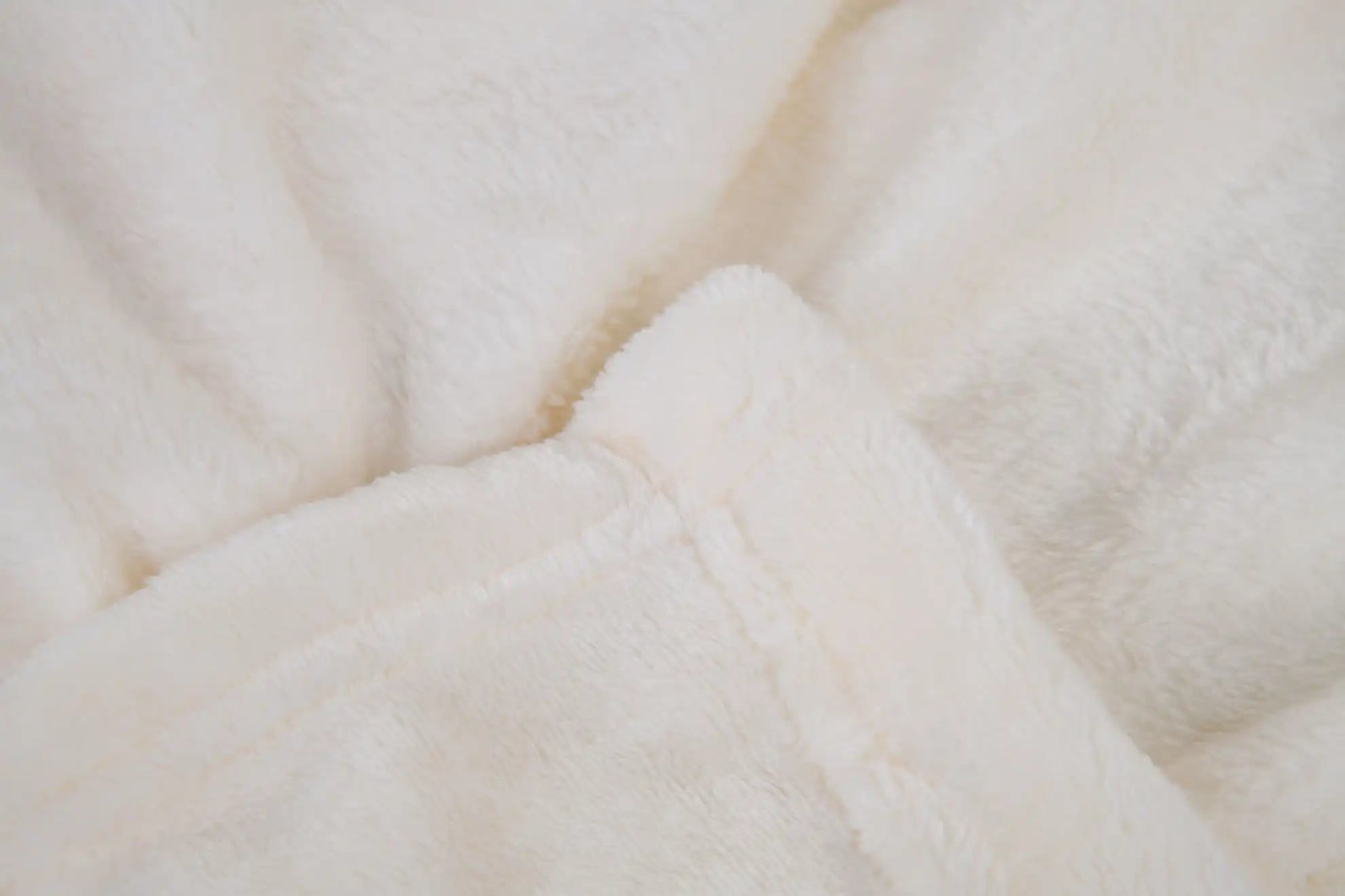 Microfiber Blanket (220 cm x 240 cm)