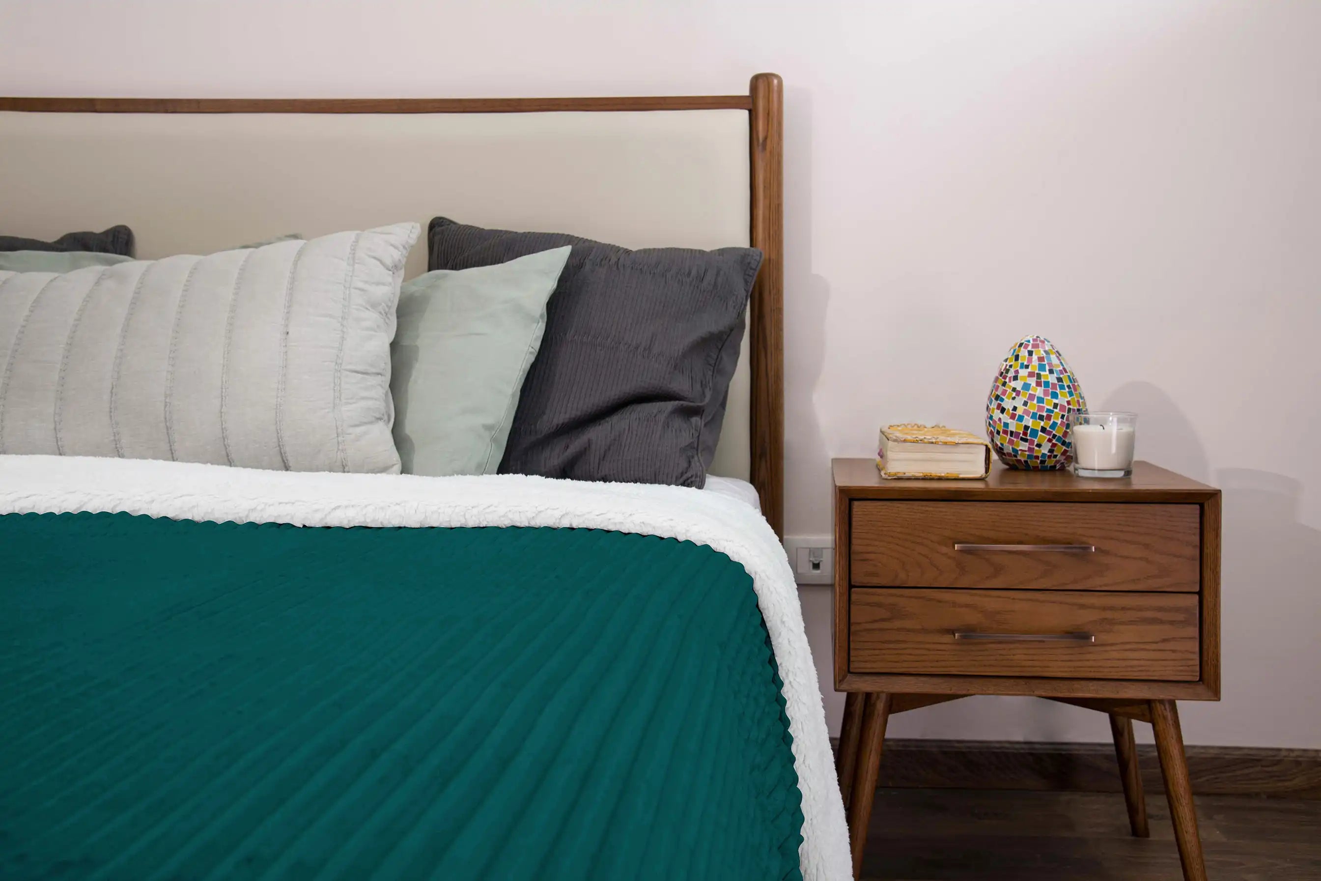 Striped Double Side Fleece/Sherpa Blanket (180 x 220)