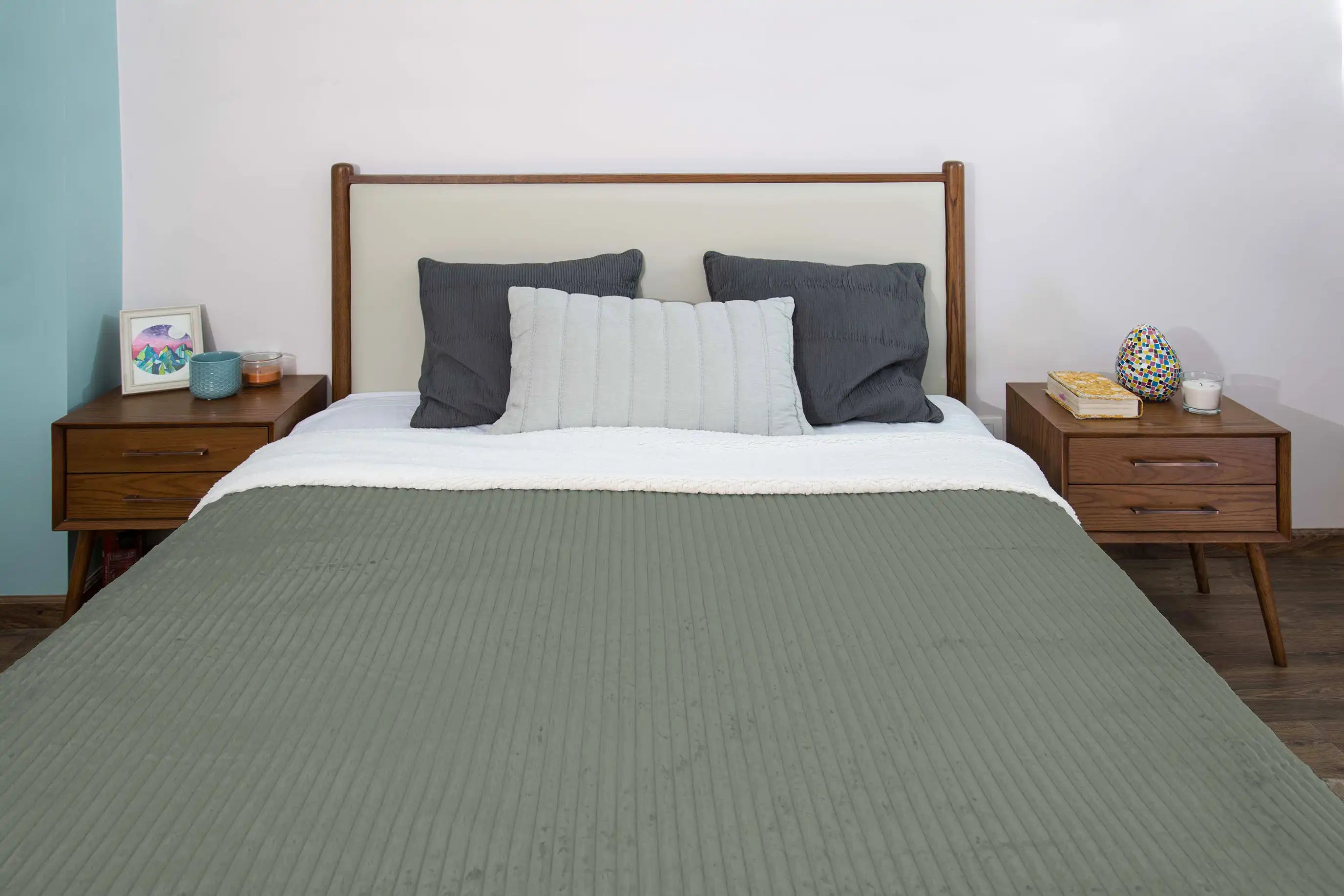 Striped Double Side Fleece/Sherpa Blanket (180 x 220)