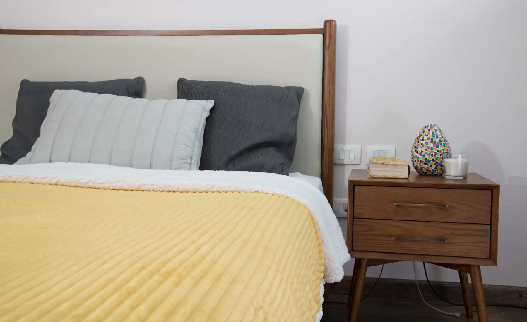 Striped Double Side Fleece/Sherpa Blanket (220 x 240)