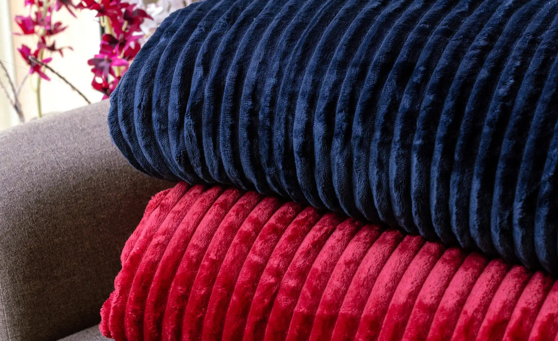 Striped Double Side Fleece/Sherpa Blanket (220 x 240)