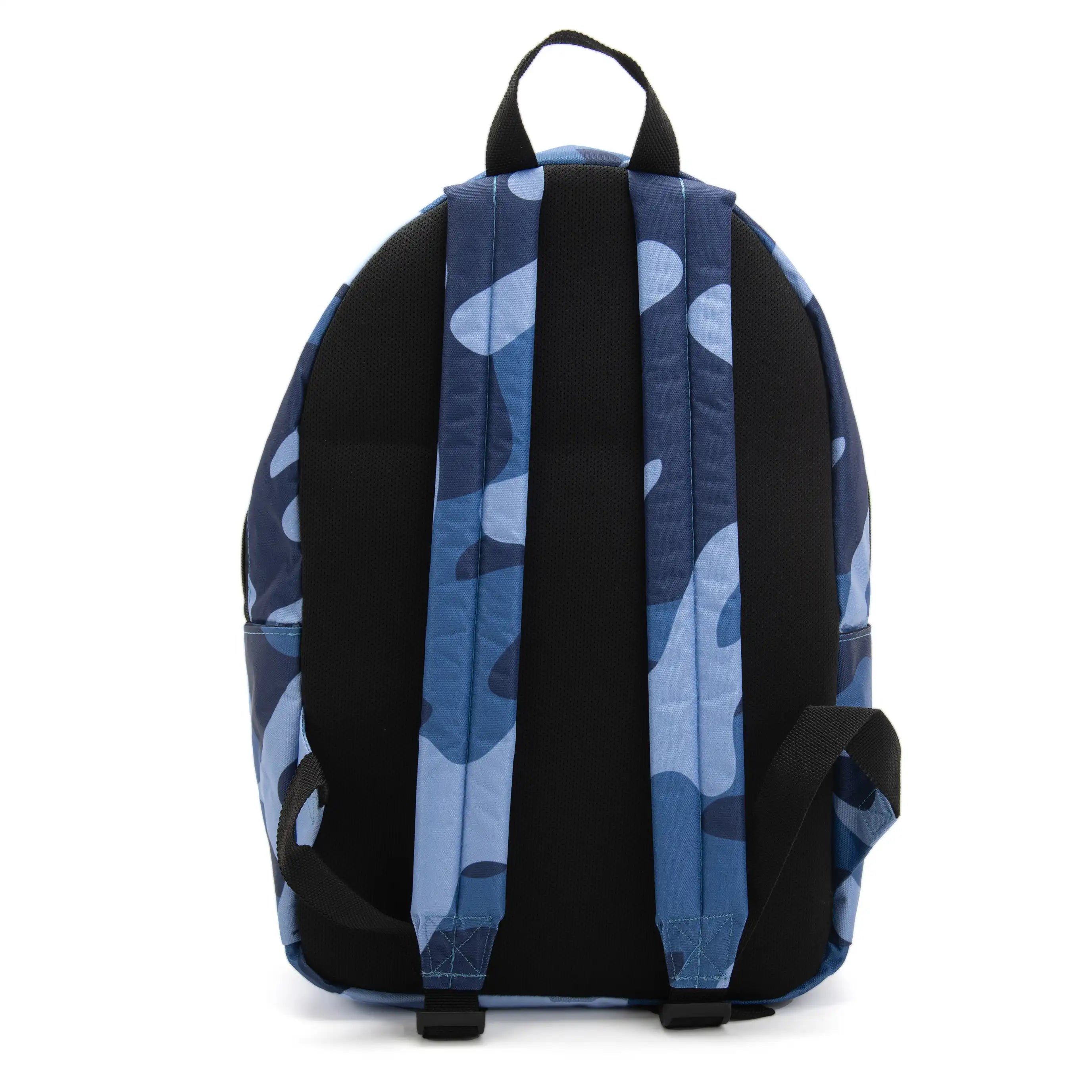 شنطة Camo Daypack  24 لترًا (تتضمن جيب الكمبيوتر المحمول وحقيبة الأقلام)